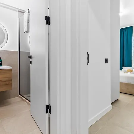 Apartment Levin In Odyssey Pool & Navodari